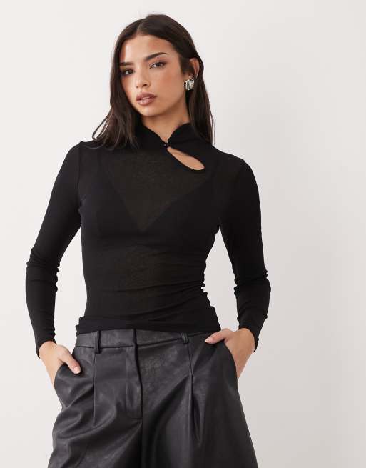 ASOS DESIGN – Langärmliges, halbtransparentes Oberteil in Schwarz mit Zierausschnitt, 2 von 4