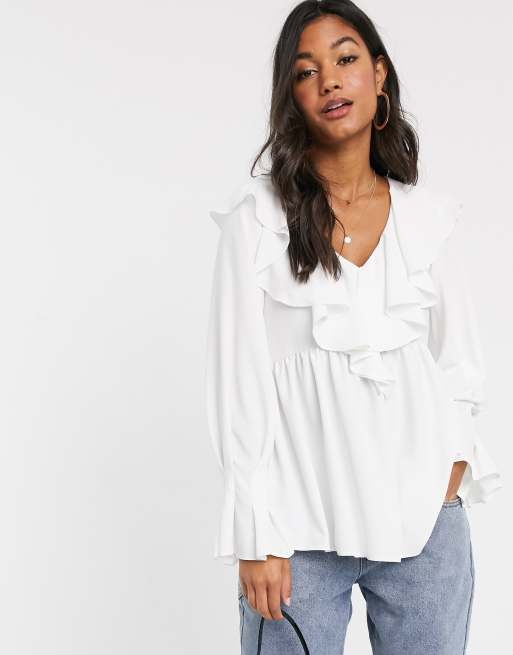 ASOS DESIGN – Langärmliges Hängerchen mit gerüschtem Ausschnitt in Elfenbein