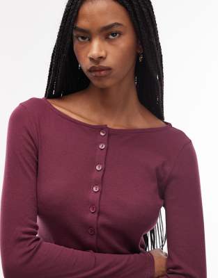 ASOS DESIGN - Langärmliges, hautenges Oberteil in Feige mit Knopfleiste-Lila