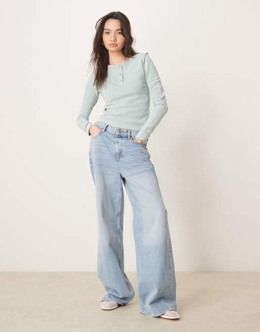 ASOS DESIGN – Langärmliges Henley-Oberteil in verwaschenem Blau mit Waffelstruktur, 4 von 4