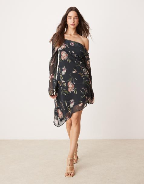 ASOS DESIGN – Langärmliges Kleid mit asymmetrischem Saum und Blumenmuster - view 1