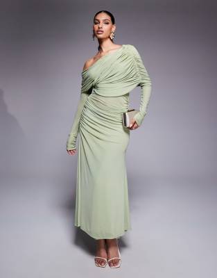 ASOS DESIGN - Langärmliges, lockeres Maxikleid aus Netzstoffmix in Salbeigrün mit Carmen-Ausschnitt