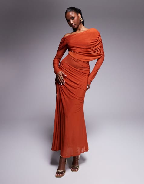 ASOS DESIGN – Langärmliges, lockeres Maxikleid in Rostrot aus Netzstoff-Mix mit Carmen-Ausschnitt - view 1