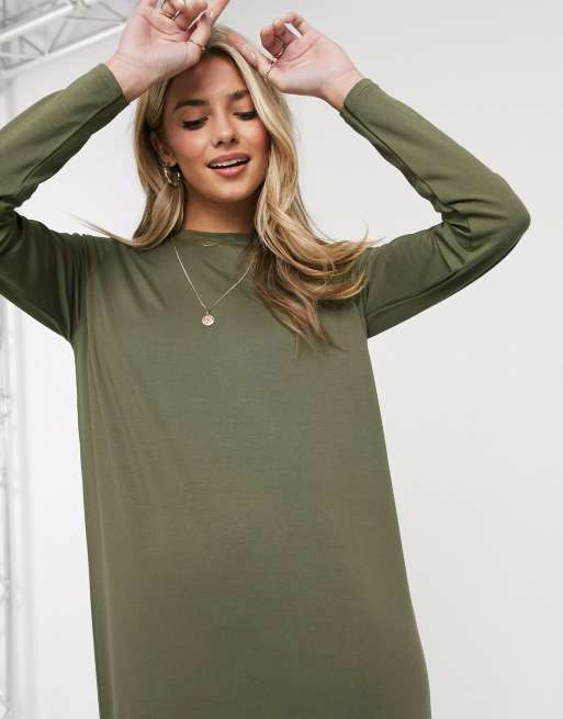 ASOS DESIGN Lang rmliges Maxi T Shirt Kleid in Khaki