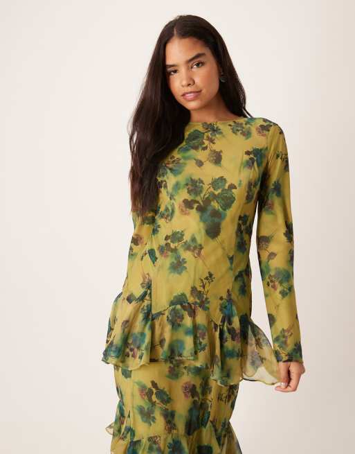 ASOS DESIGN – Langärmliges Maxikleid aus Chiffon in Grün mit Rüschen und Blumenmuster, 2 von 4