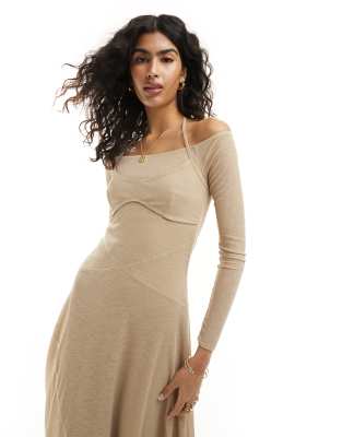 ASOS DESIGN - Langärmliges Maxikleid aus Mesh mit Ziernähten und Overlay in Sand-Neutral