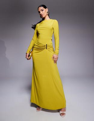 ASOS DESIGN - Langärmliges Maxikleid in Limettengrün mit drapiertem Rock und Besatz