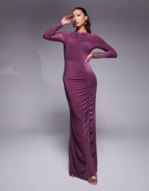 ASOS DESIGN – Langärmliges Maxikleid in Pflaume mit Ziernaht und Raffung