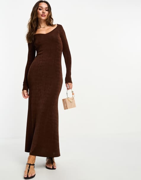 ASOS DESIGN – Langärmliges Maxikleid in Schokobraun mit V-Ausschnitt - view 1