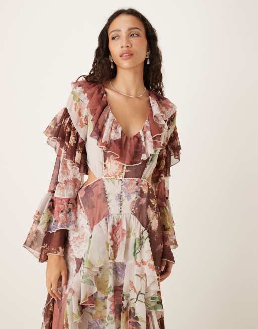 ASOS DESIGN – Langärmliges Maxikleid mit nach hinten abfallendem Saum, extremen Rüschen und Blumenmustermix, 4 von 4