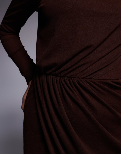 ASOS DESIGN – Langärmliges Midikleid aus strukturiertem Netzstoff in Schokobraun mit Schlitz vorne, 4 von 4