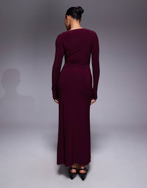 ASOS DESIGN – Langärmliges Midikleid in Burgunderrot mit gedrehtem Metall-Detail, 3 von 4