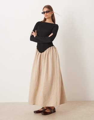 ASOS DESIGN - Langärmliges Midikleid in Schwarz und Beige mit tiefer Taille und U-Boot-Ausschnitt-Bunt