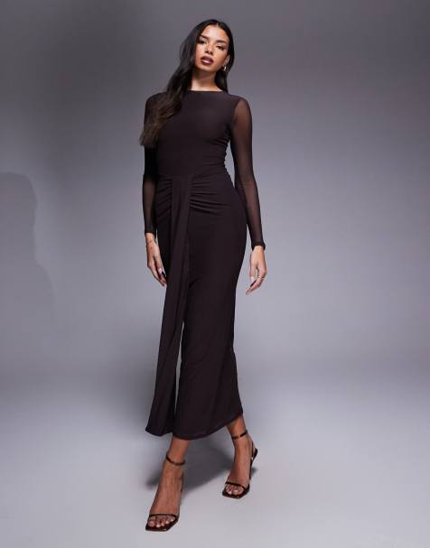 ASOS DESIGN – Langärmliges Netzstoff-Maxikleid in Schokobraun mit Rückenausschnitt, U-Boot-Ausschnitt und Schärpe - view 1