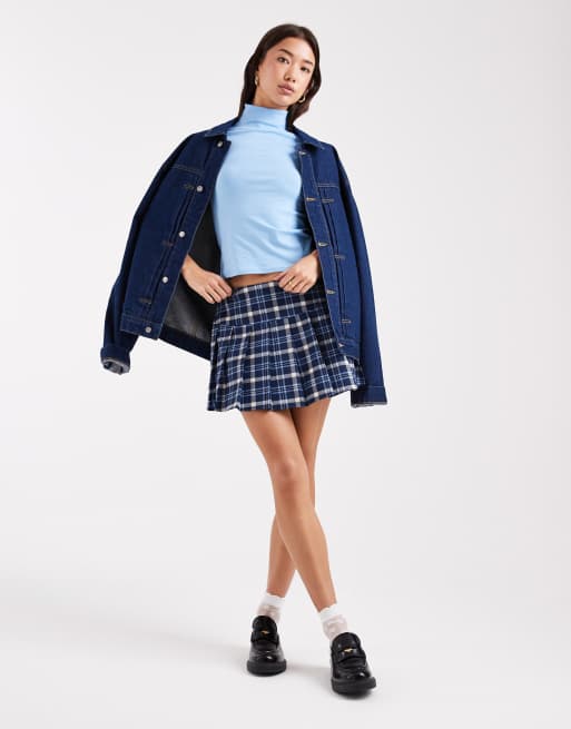 ASOS DESIGN – Langärmliges Oberteil aus Jersey in Hellblau mit Rollkragen, 3 von 4
