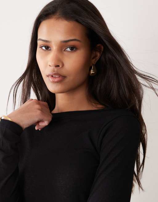 ASOS DESIGN – Langärmliges Oberteil aus strukturiertem Netzstoff in Schwarz mit Rundhalsausschnitt, 2 von 4