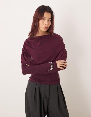 ASOS DESIGN - Langärmliges Oberteil in Feigenlila mit Cape-Detail