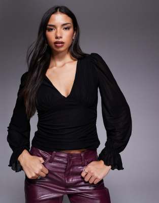 ASOS DESIGN - Langärmliges Oberteil in halbtransparentem Schwarz mit V-Ausschnitt