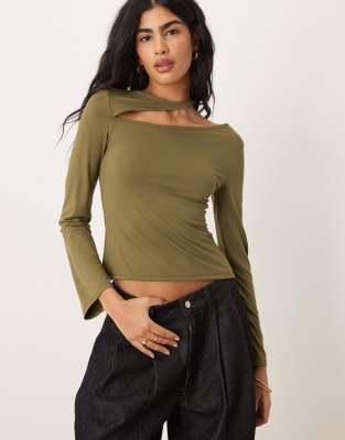 ASOS DESIGN - Langärmliges Oberteil in Khaki mit Zierausschnitt und Baumwollhaptik-Grün