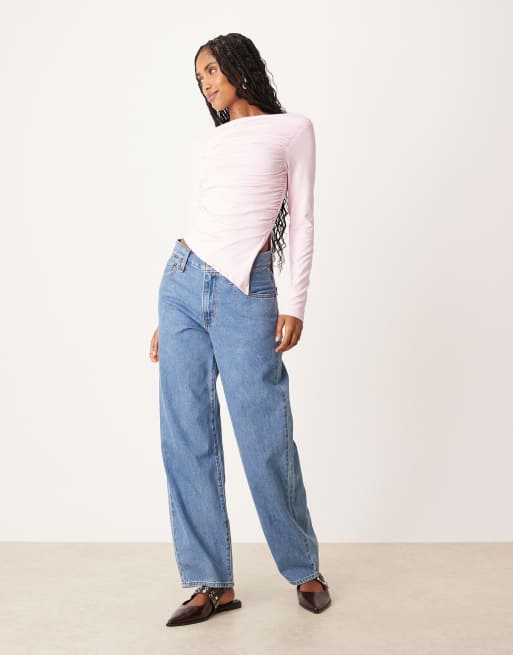 ASOS DESIGN – Langärmliges Oberteil in Rosa mit seitlicher Raffung und asymmetrischem Saum, 3 von 4