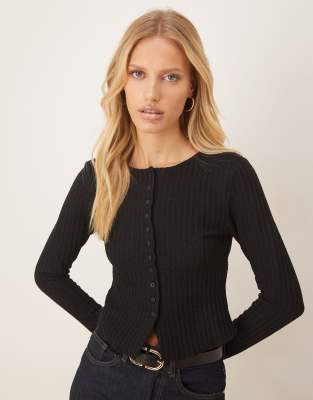 ASOS DESIGN - Langärmliges Oberteil in Schwarz mit Strukturmuster und Knopfleiste