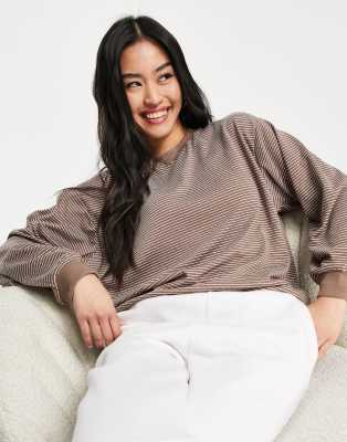 ASOS DESIGN - Langärmliges Oversize-Shirt in Braun mit strukturiertem Streifenmuster