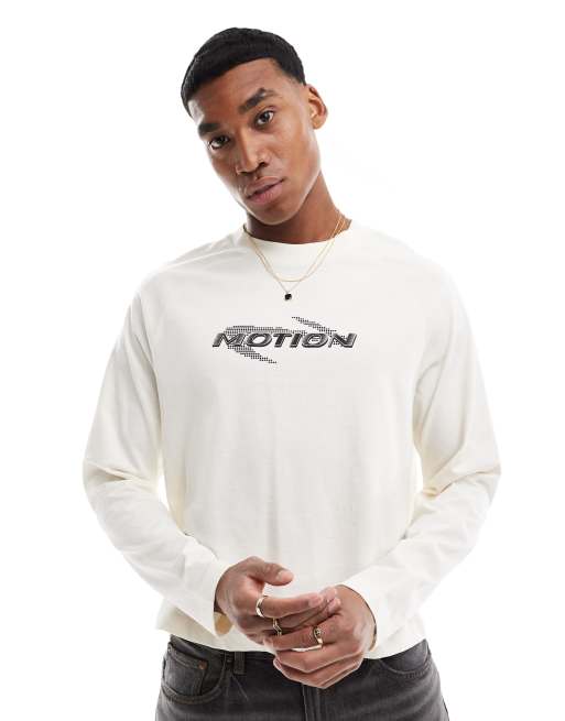 ASOS DESIGN – Langärmliges Oversize-Shirt in Weiß mit sportlichem Grafikprint, 3 von 4