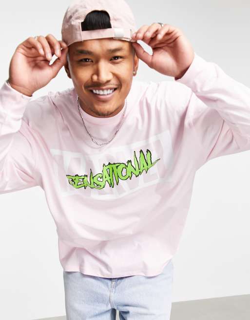ASOS DESIGN – Langärmliges Oversize-Shirt mit „She Hulk“-Print in Rosa