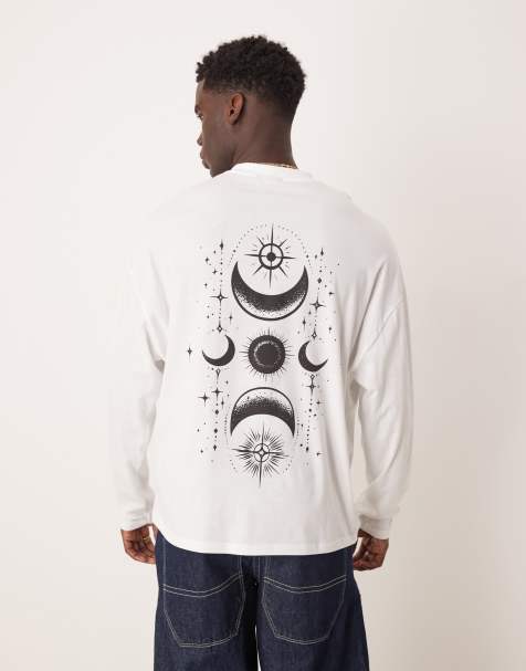 ASOS DESIGN – Langärmliges Oversize-T-Shirt in Weiß mit Himmelskörper-Print hinten - view 1