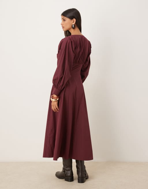 ASOS DESIGN – Langärmliges Popeline-Maxikleid in Burgunderrot mit V-Ausschnitt, 3 von 4