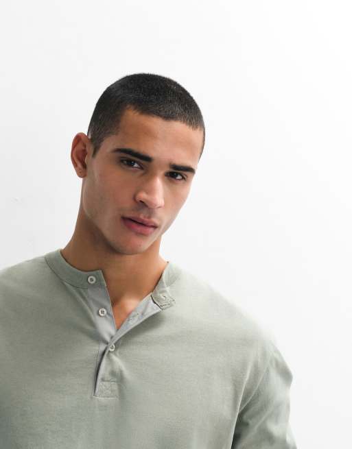 ASOS DESIGN – Langärmliges Relaxed-Fit-Henley-Shirt in grüner Waschung, 5 von 7