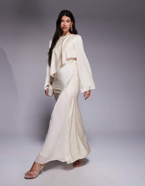 ASOS DESIGN – Langärmliges Satin-Maxikleid in Austernweiß mit Cape-Detail - view 1