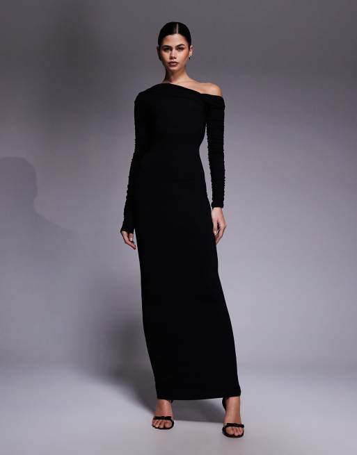 ASOS DESIGN – Langärmliges, schulterfreies Maxikleid in Schwarz mit asymmetrischem Rückenausschnitt, 4 von 4