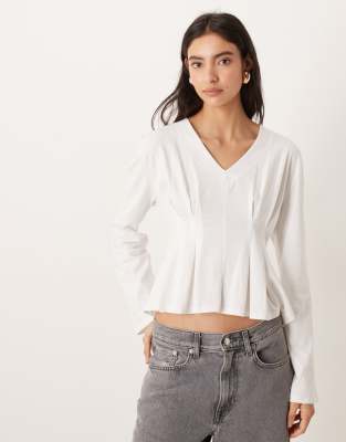 ASOS DESIGN - Langärmliges Shirt in Weiß mit gerafftem Taillenband-Detail