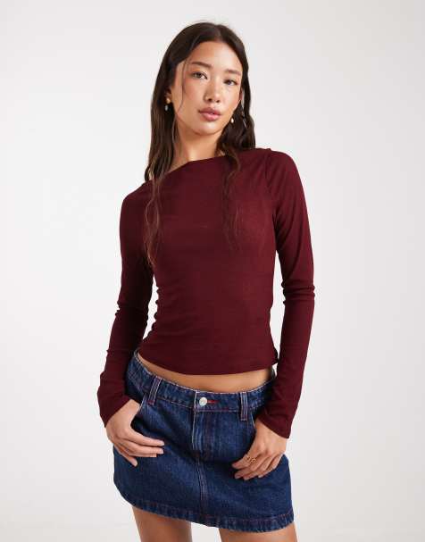 ASOS DESIGN – Langärmliges, strukturiertes Netzstoff-Oberteil in dunklem Beerenrot mit U-Boot-Ausschnitt - view 1
