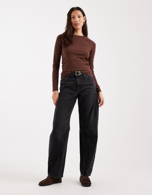 ASOS DESIGN – Langärmliges T-Shirt aus Baumwoll-Elastan in Schokobraun mit Rundhalsausschnitt, 2 von 4