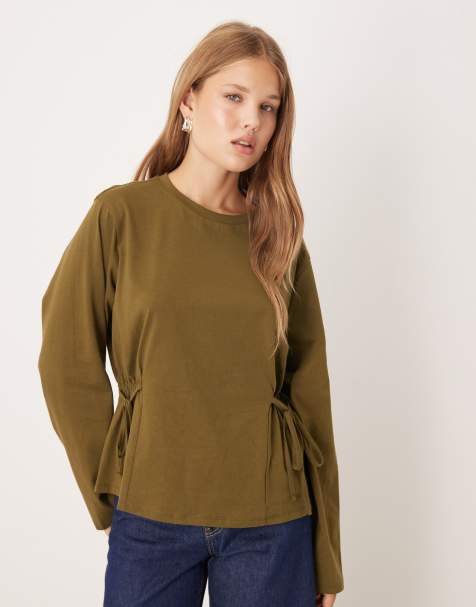 ASOS DESIGN – Langärmliges T-Shirt in Khaki mit geraffter Seite mit Schnürung - view 1