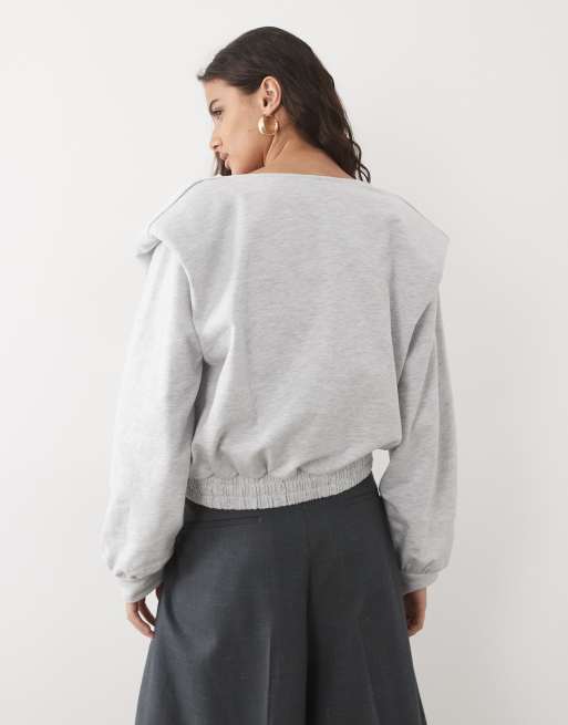 ASOS DESIGN langärmliges Wickel-Sweatshirt mit taillierter Taille in Grau, 4 von 4