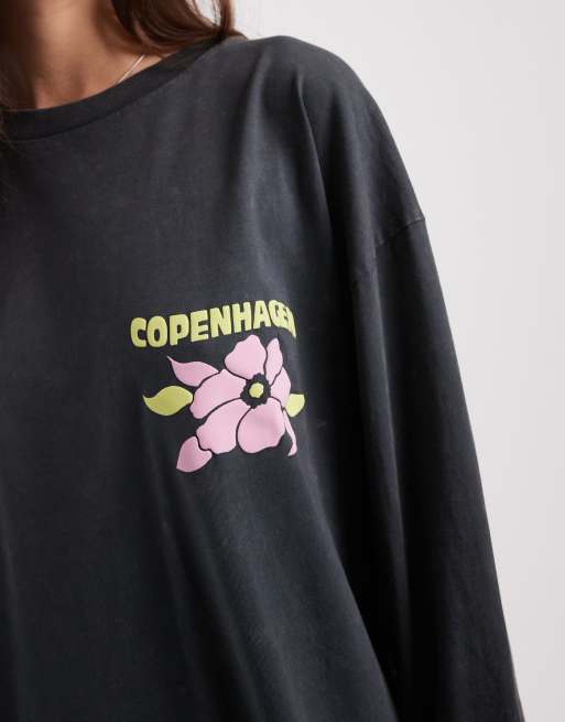 ASOS DESIGN – Langarmshirt in verwaschenem Anthrazit mit „Copenhagen“-Print, 4 von 4