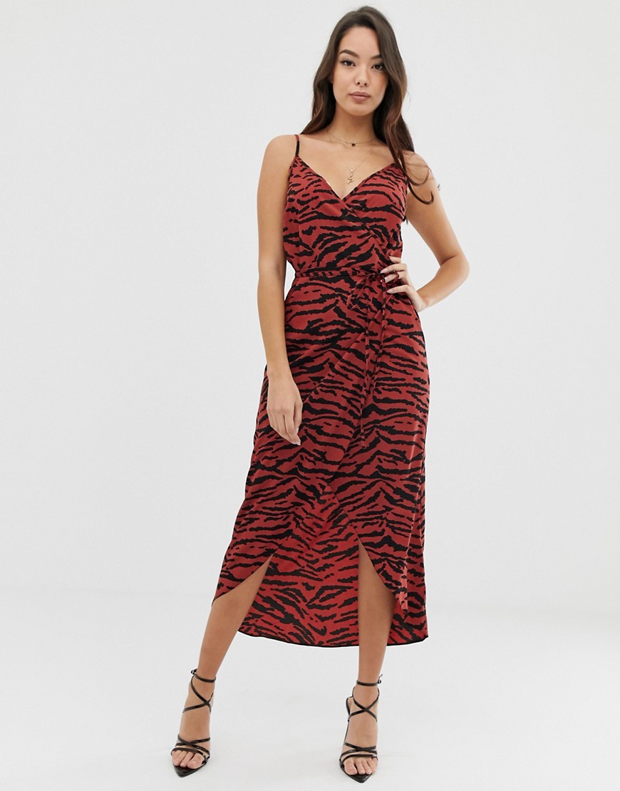 ASOS DESIGN - Lange cami-jurk met overslag in tijgerprint-Multi