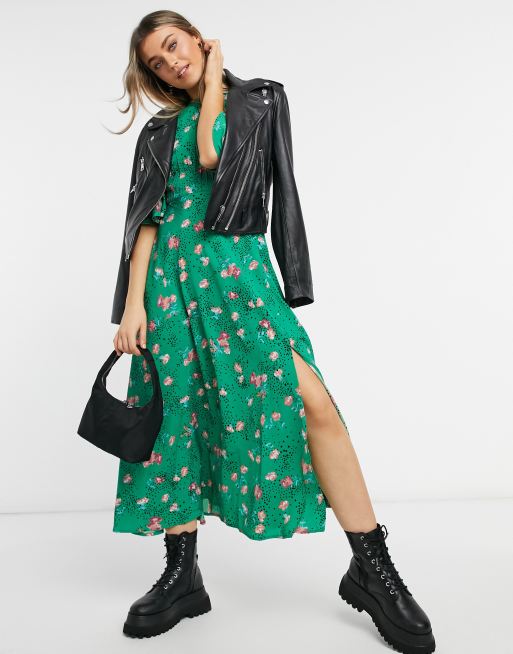 ASOS DESIGN - Lange geplooide jurk met uitlopende mouwen in groene bloemenprint