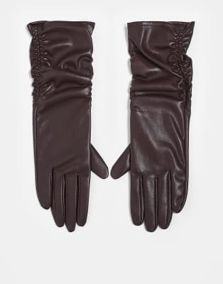 ASOS DESIGN - Lange Handschuhe aus Kunstleder in Burgunderrot mit Raffung