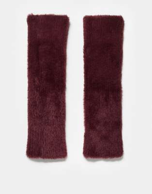 ASOS DESIGN - Lange Handwärmer aus Wimpernstrick in Burgunderrot
