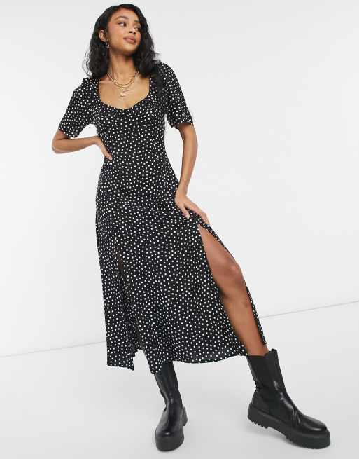 ASOS DESIGN - Lange jurk met cups en splitten in zwart met stippenprint
