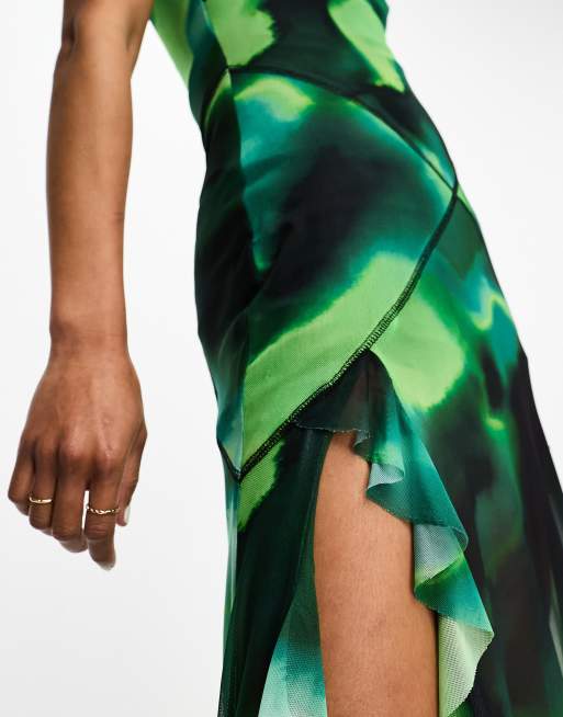 ASOS DESIGN - Lange jurk met V-hals, ruches, split in de zoom en bladerprint in groen, 3 van 4
