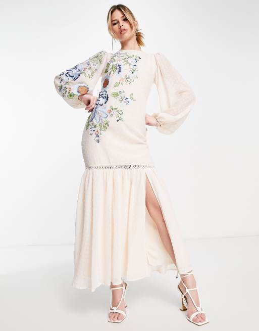 ASOS DESIGN - Lange jurk van dobbystof met strook en geborduurde bloemen in crème 