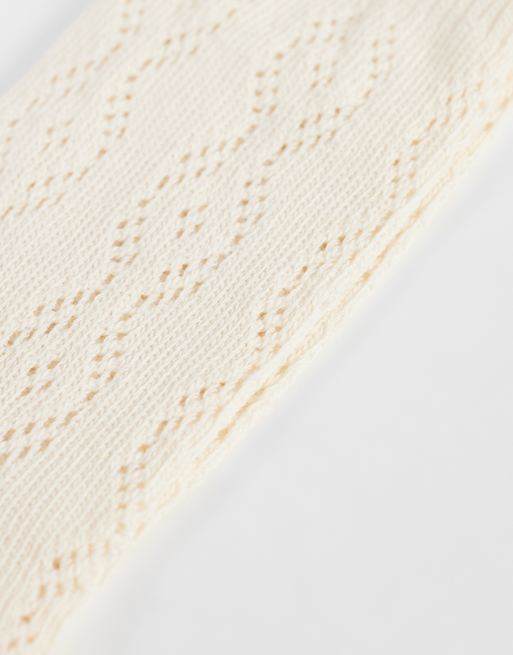 ASOS DESIGN – Lange Pointelle-Socken in Cremeweiß, 2 von 3