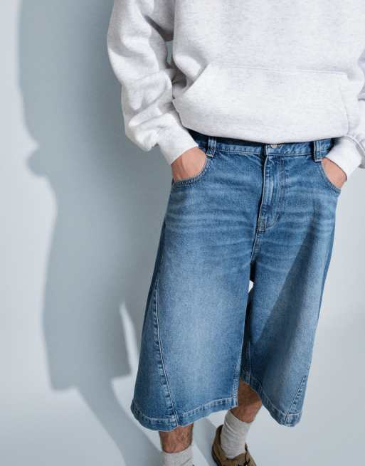 ASOS DESIGN – Länger geschnittene Jeans-Jorts in verwaschenem Mittelblau, 2 von 7