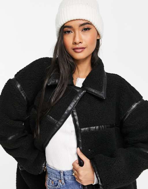 ASOS DESIGN – Langer Mantel aus Teddystoff in Schwarz mit Einfassung, 2 von 4