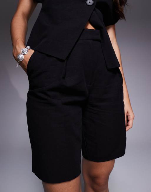ASOS DESIGN - Langere elegante short van linnenmix in zwart, deel van co-ord set, 2 van 5